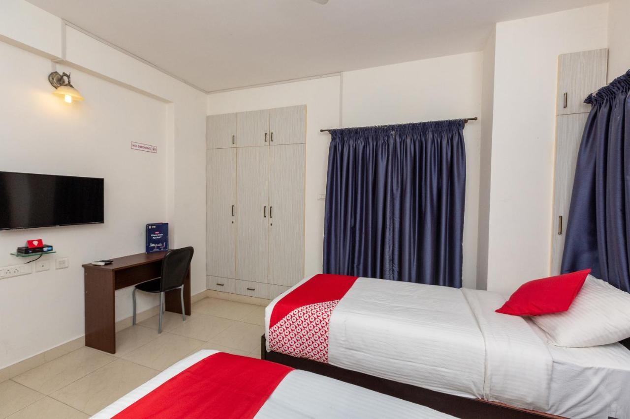 Oyo 23202 Cute Orange Service Apartments Chennai Luaran gambar