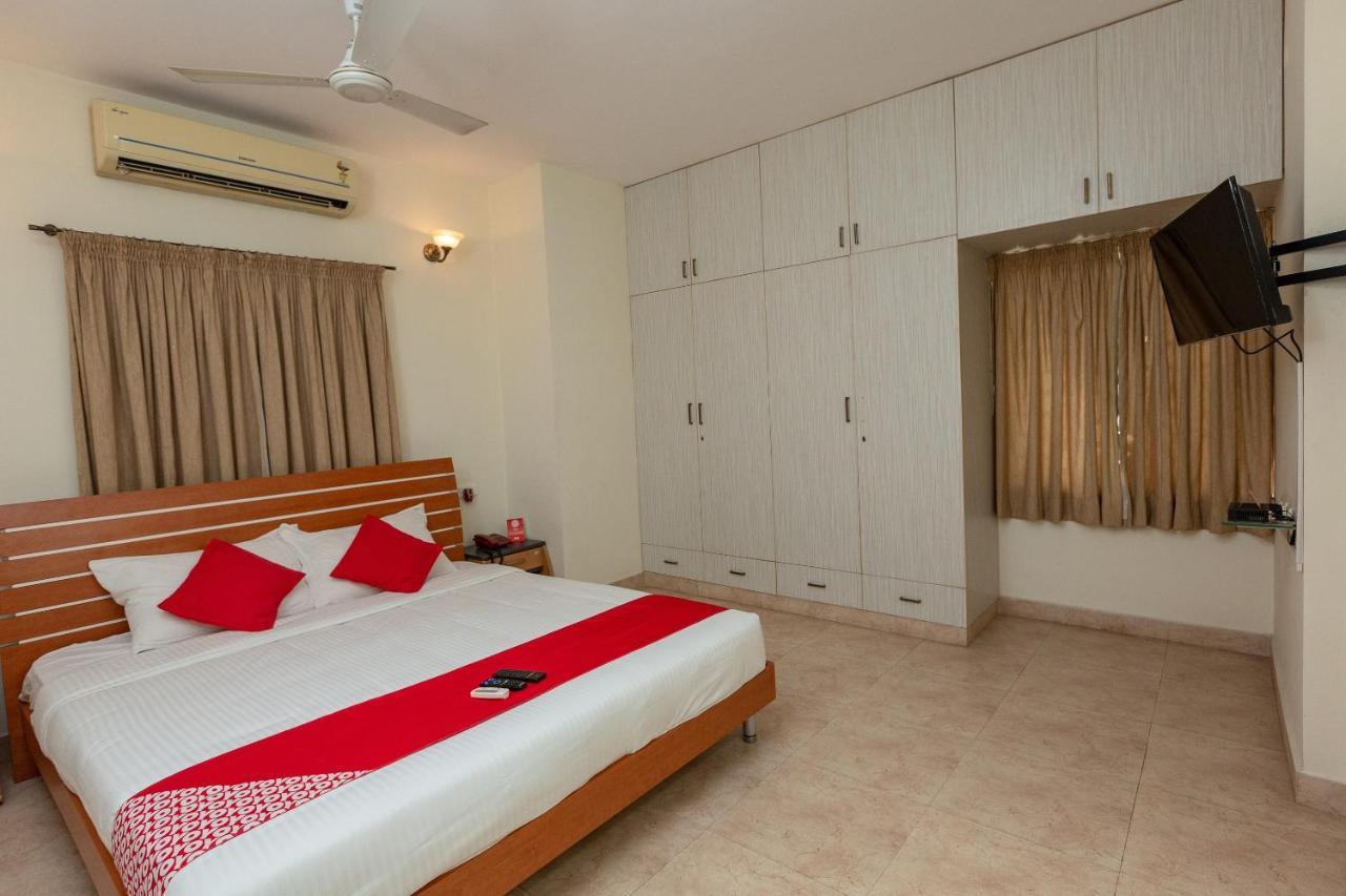 Oyo 23202 Cute Orange Service Apartments Chennai Luaran gambar