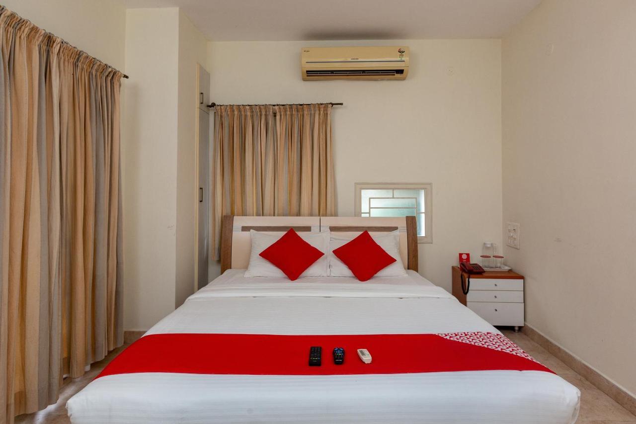 Oyo 23202 Cute Orange Service Apartments Chennai Luaran gambar