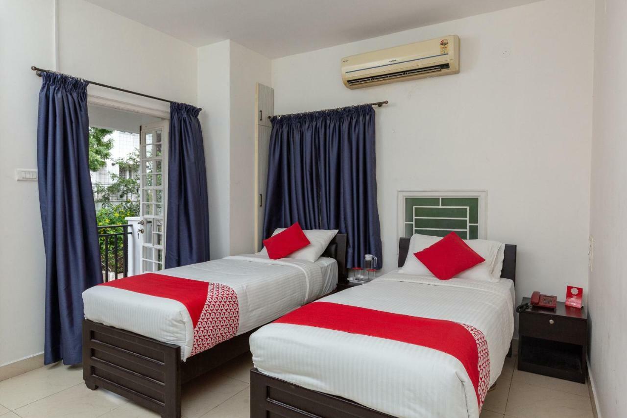 Oyo 23202 Cute Orange Service Apartments Chennai Luaran gambar